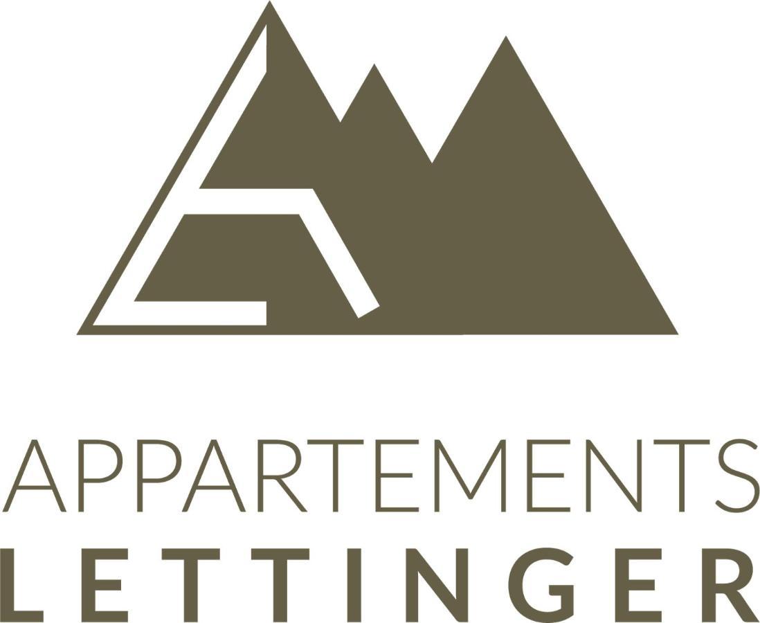 Village Apartments 阿亨基希 外观 照片